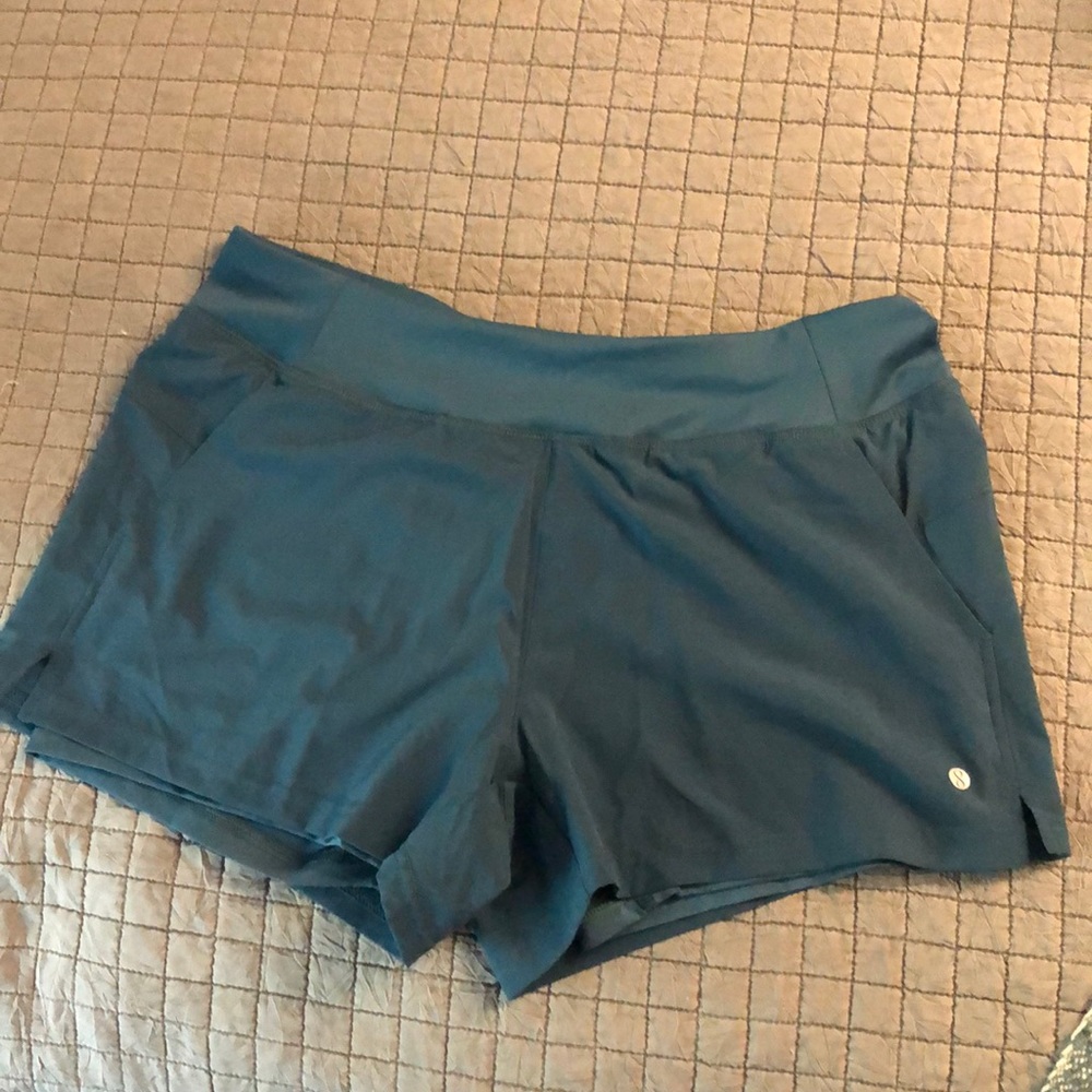Layer8 shorts never worn
